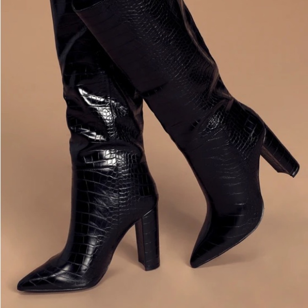Steve Madden Triumph Boots NWOT Black Croc pointed Toe knee high boots